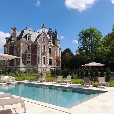Chateau De Hieville Saint-Pierre-en-Auge Exterior foto