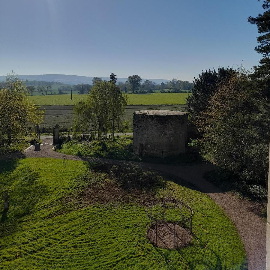 Chateau De Hieville Saint-Pierre-en-Auge Exterior foto