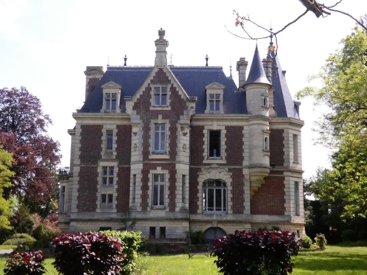 Chateau De Hieville Saint-Pierre-en-Auge Exterior foto